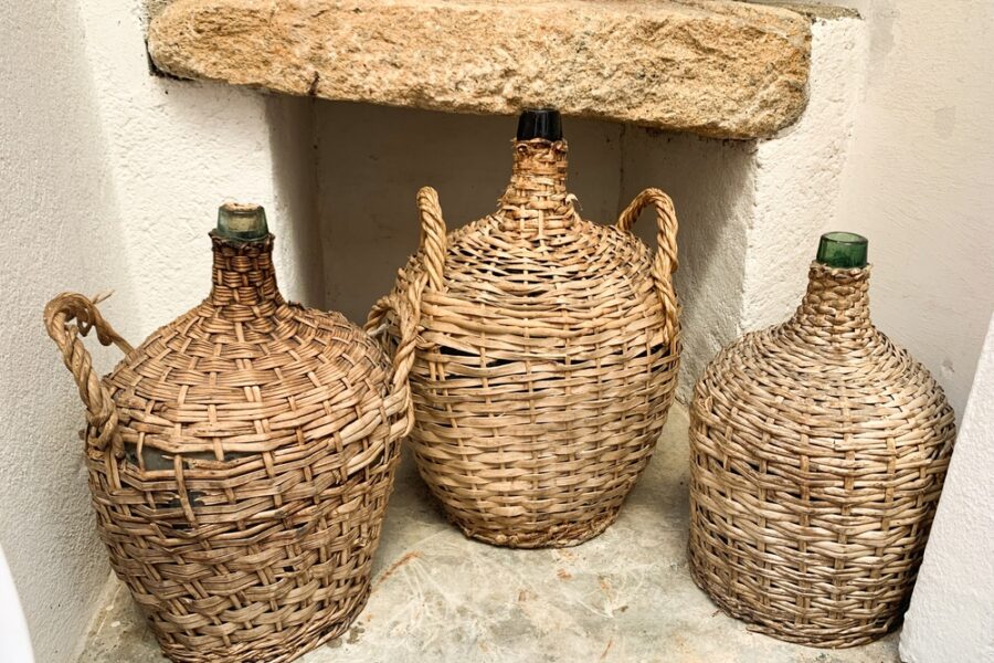 Korbflaschen mieten für stilvolle Events